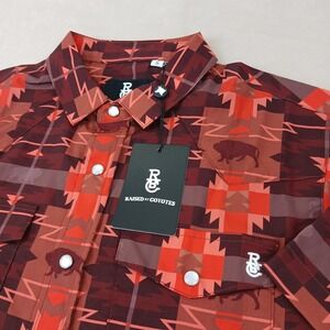 Raised By Coyotes‎ Small Mens Shirt NWT Stretch Performance Western 19x27 Snap